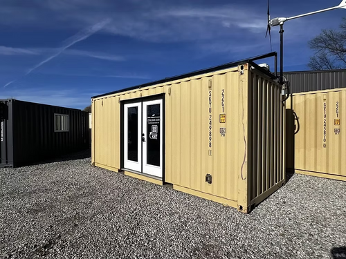 Conteneur Bureau 20 Pieds avec Installation Solaire - AGRIVITI MATERIEL AGRICOLE