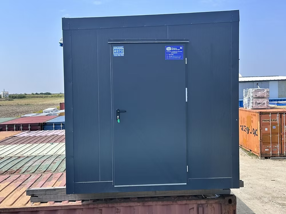 Conteneur Bureau 2,5×4 m – Pavillon de Sécurité Loge Gardien - AGRIVITI MATERIEL AGRICOLE