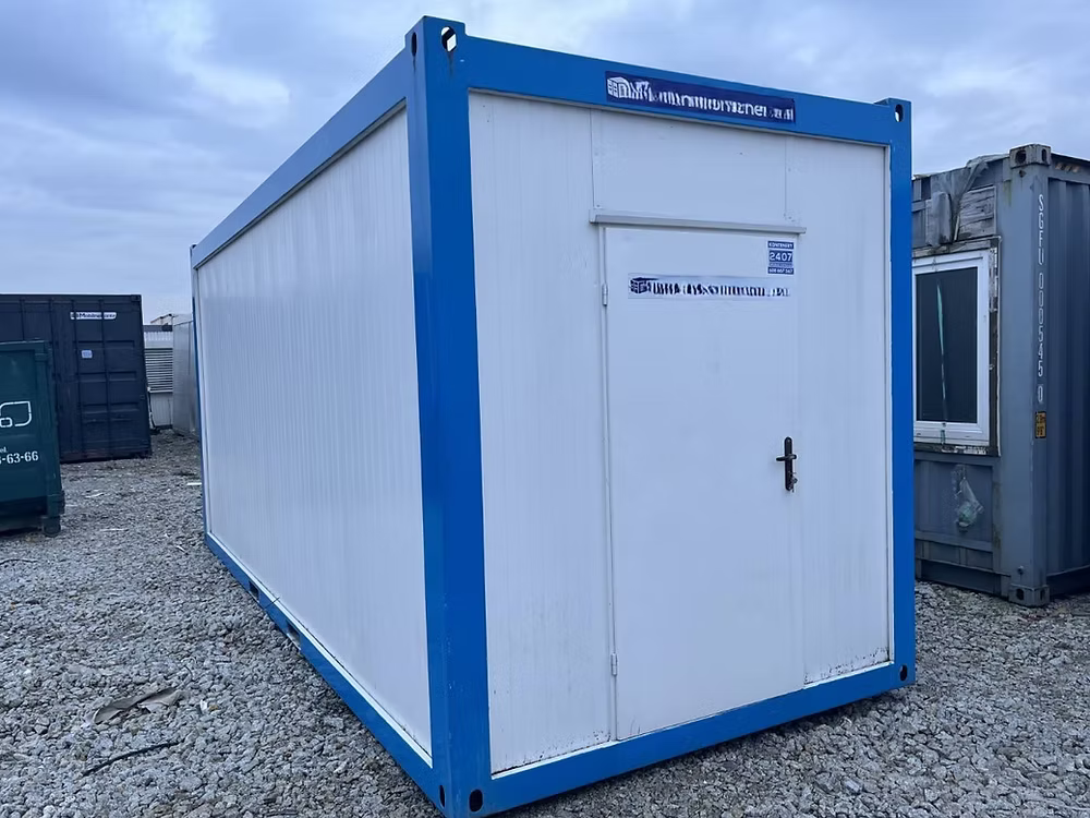 Conteneur Bureau 2,5 × 6 m – Chauffé, avec fenêtres - AGRIVITI MATERIEL AGRICOLE