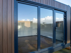 Conteneur Bureau 6×3 m – Modèle BERLIN - AGRIVITI MATERIEL AGRICOLE