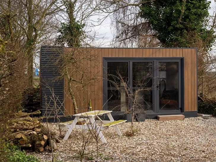 Conteneur Bureau 6×3 m – Modèle BERLIN - AGRIVITI MATERIEL AGRICOLE
