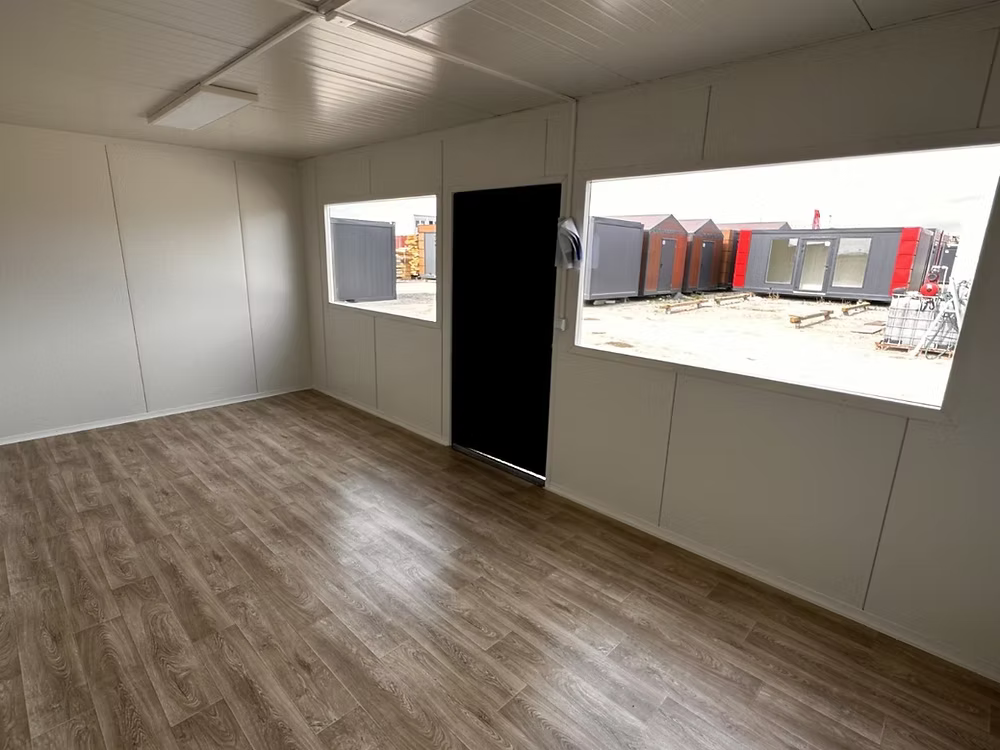 Conteneur bureau pavillon commercial 3 × 6 m - AGRIVITI MATERIEL AGRICOLE