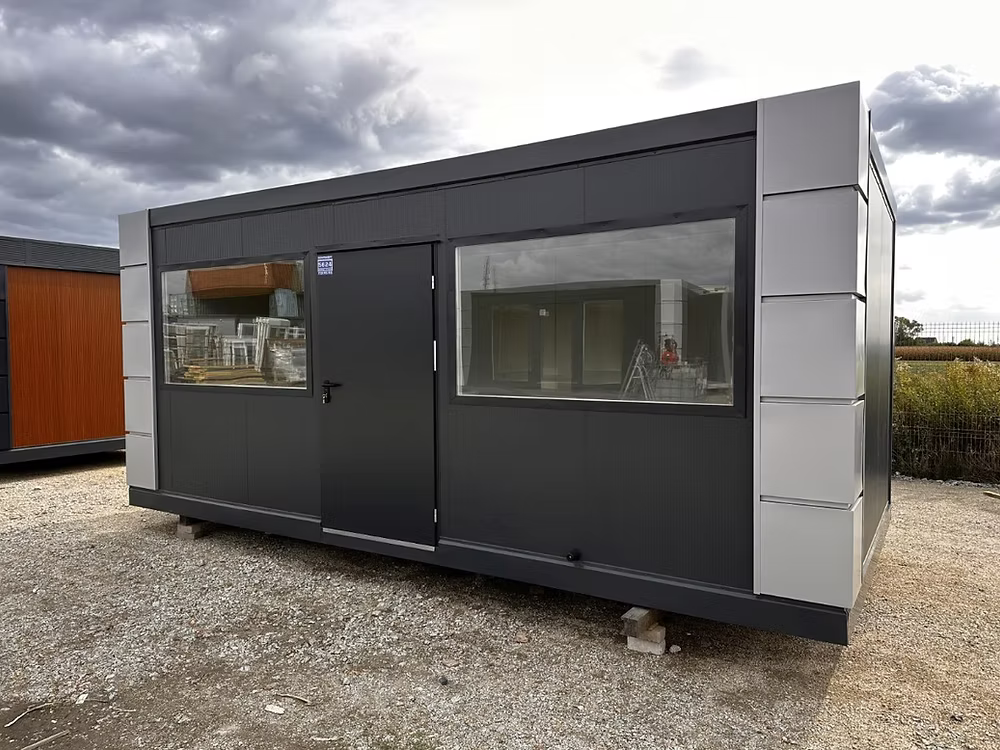 Conteneur bureau pavillon commercial 3 × 6 m - AGRIVITI MATERIEL AGRICOLE
