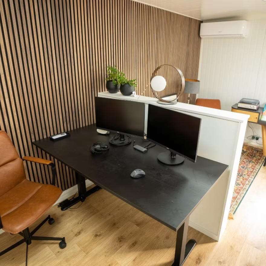 Conteneur isolé 6 × 3 m – Modèle Milan avec cuisine et toilettes - AGRIVITI MATERIEL AGRICOLE