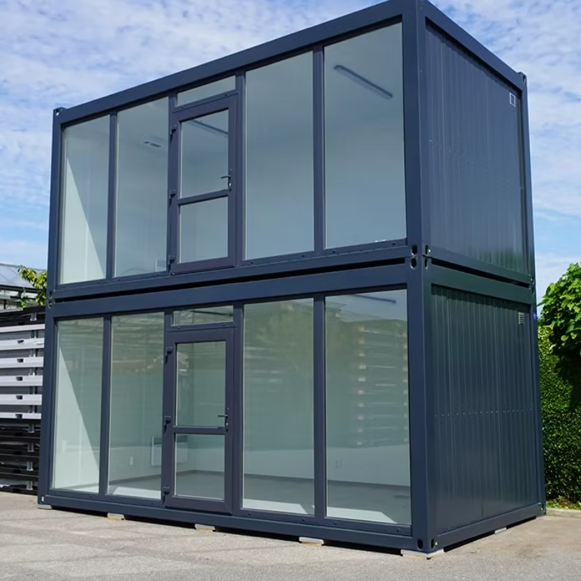 Conteneur isolé 6 × 3 m avec façade vitrée - AGRIVITI MATERIEL AGRICOLE