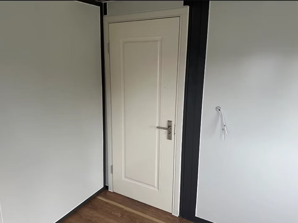 Conteneur mobile 19 × 20 ft – Modèle Tiny House Deluxe - AGRIVITI MATERIEL AGRICOLE