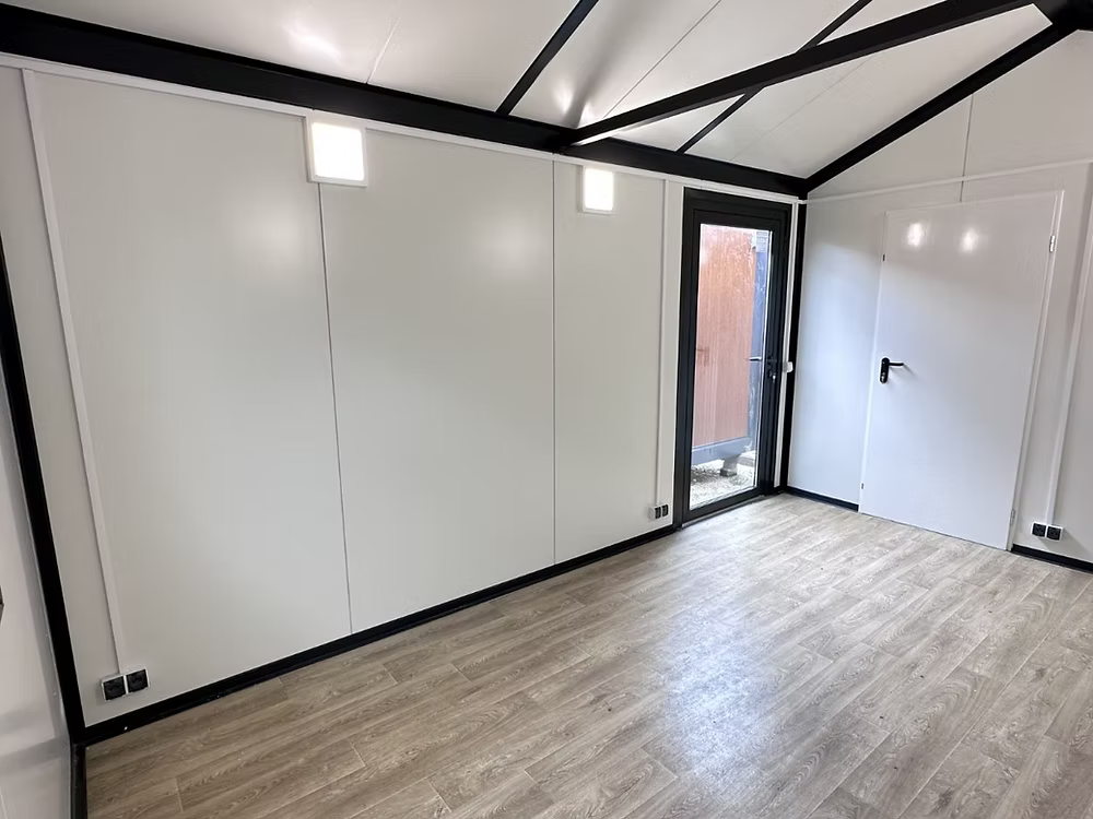 Conteneur modulaire 21 m² – 2 accès - AGRIVITI MATERIEL AGRICOLE
