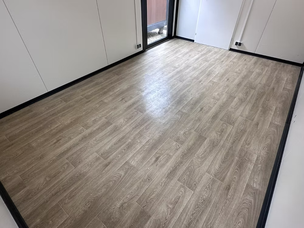 Conteneur modulaire 21 m² – 2 accès - AGRIVITI MATERIEL AGRICOLE
