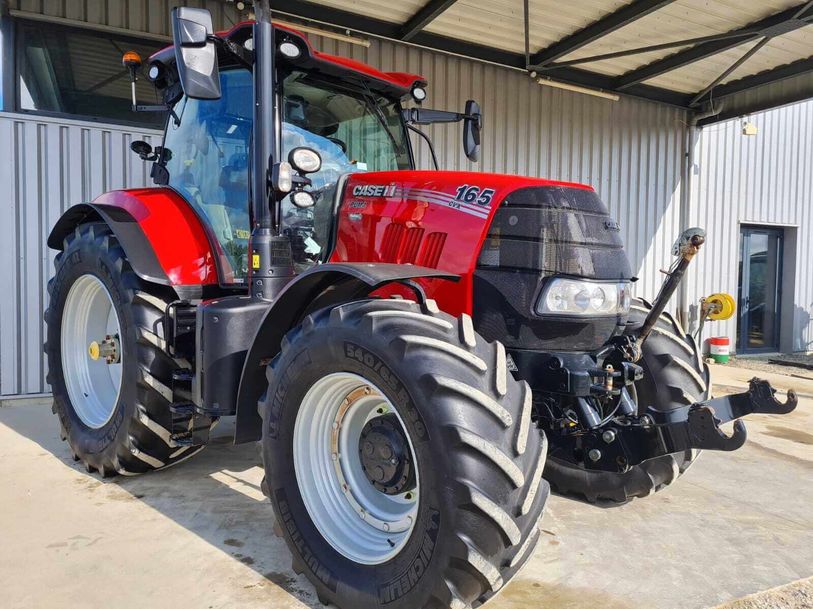 Case IH PUMA 165 CVX – Tracteur agricole &nbsp;– 165 ch - AGRIVITI MATERIEL AGRICOLE
