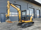 Caterpillar 302.5 (2002) – Mini-Pelle 2T8 en Bon État - AGRIVITI MATERIEL AGRICOLE