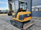 Caterpillar 302.5 (2002) – Mini-Pelle 2T8 en Bon État - AGRIVITI MATERIEL AGRICOLE