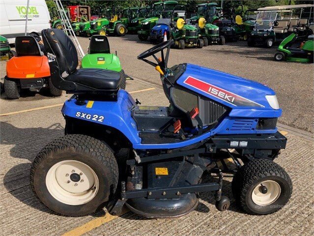 Équipement de tonte ISEKI SXG22 - AGRIVITI MATERIEL AGRICOLE