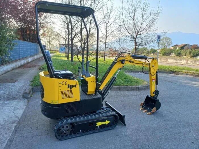 JPC HT12 – Mini-pelle  – 1,2 t – Neuve - AGRIVITI MATERIEL AGRICOLE