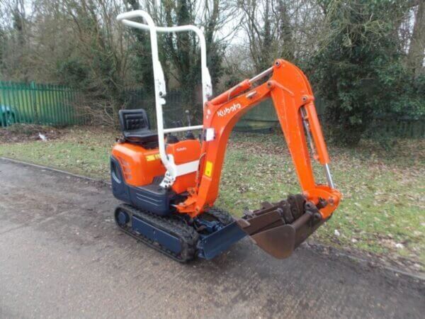 Kubota K008-3 Micro – Mini-pelle – 0,8 t - AGRIVITI MATERIEL AGRICOLE