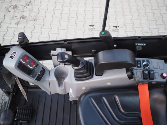 Kubota KX016-4 – Mini-pelle – 1,6 t - AGRIVITI MATERIEL AGRICOLE