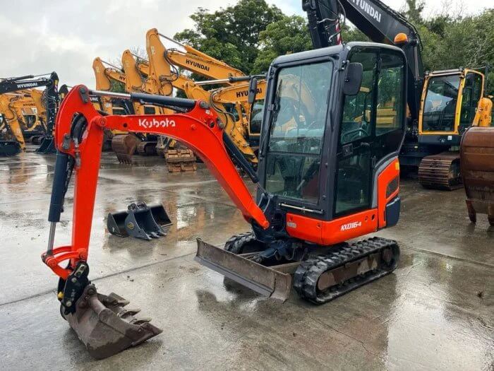 Kubota KX016-4 – Mini-pelle– 1,7 t - AGRIVITI MATERIEL AGRICOLE