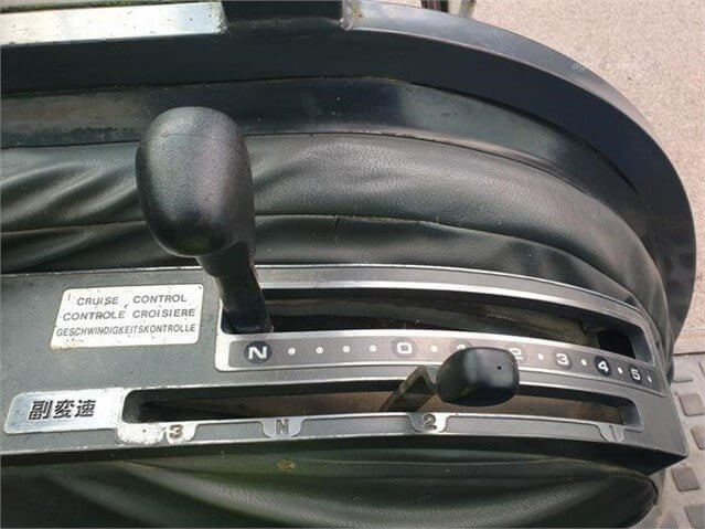 Kubota ST30 – 4×4 – Cabine – Tracteur agricole compact - AGRIVITI MATERIEL AGRICOLE