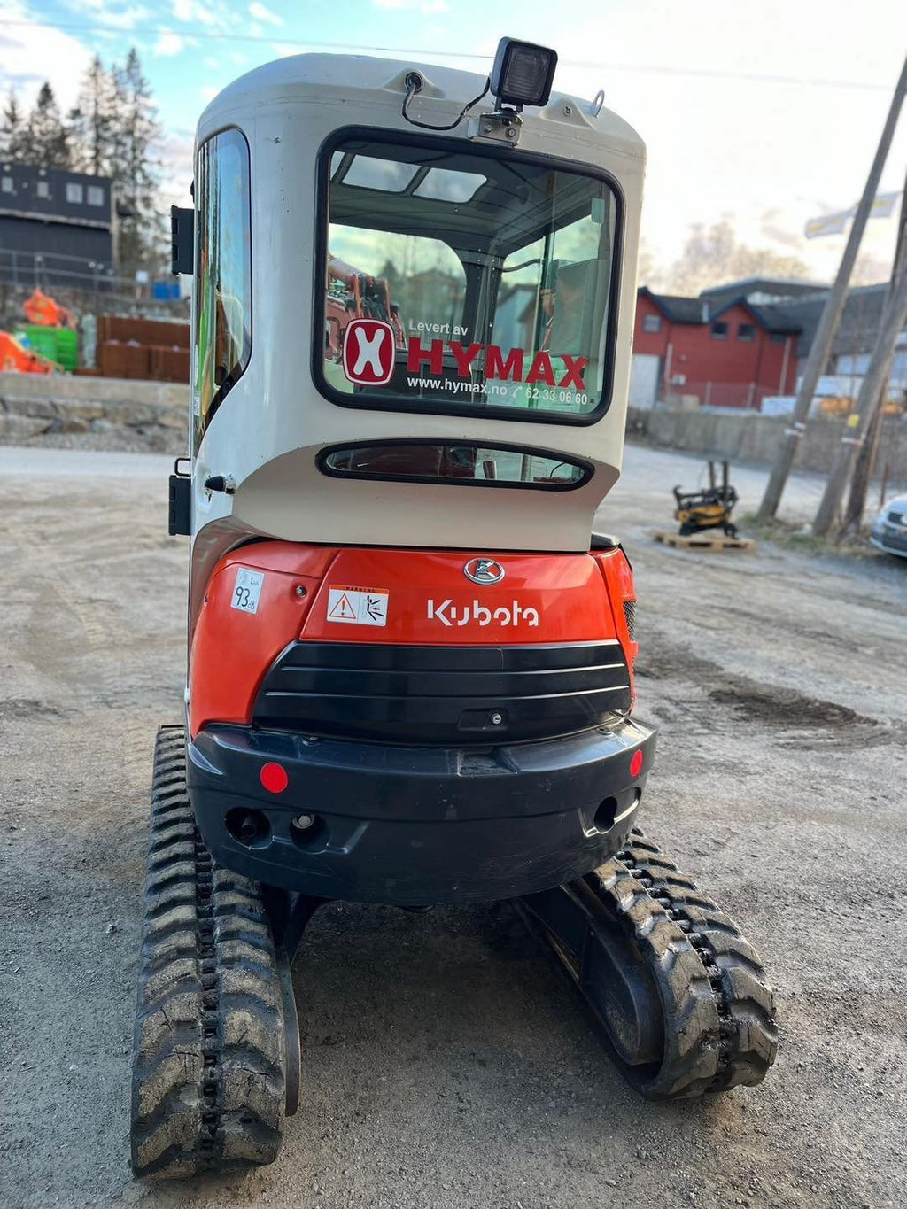 Kubota U2-3EU+Mini pelle 2,5t- avec remorque - AGRIVITI MATERIEL AGRICOLE