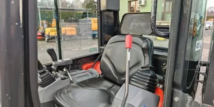 Kubota U25-3 – Mini-pelle d’occasion - AGRIVITI MATERIEL AGRICOLE