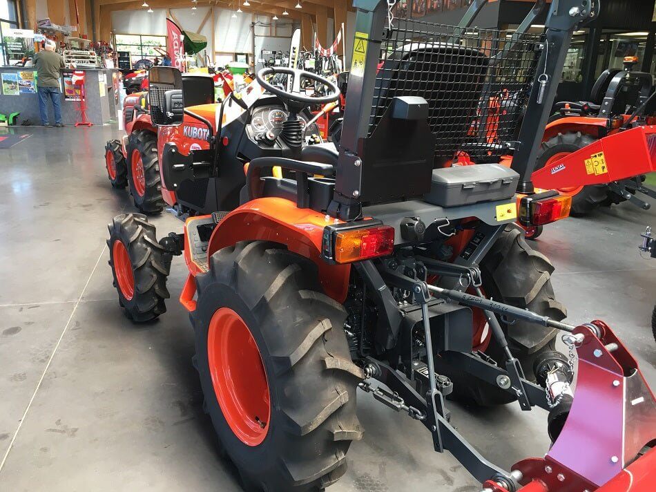 Kubota B2201 DW – Matériel agricole compact - AGRIVITI MATERIEL AGRICOLE