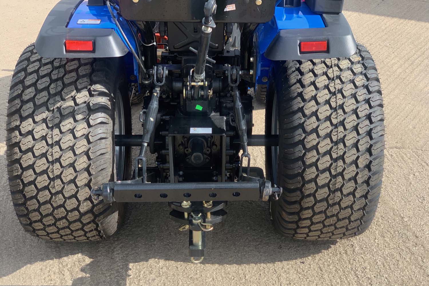 Micro-tracteur Solis 26 – Moteur Mitsubishi – Occasion - AGRIVITI MATERIEL AGRICOLE