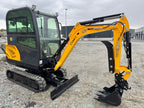 Mini-pelle Fodit FT330 – 2,5 t – avec remorque - AGRIVITI MATERIEL AGRICOLE