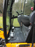 Mini-pelle JCB 8018 CTS – 1.8T – Avec 4 godets – Occasion - AGRIVITI MATERIEL AGRICOLE