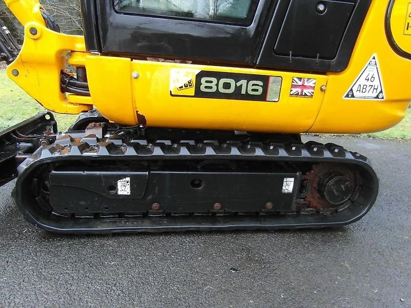 Mini-pelle JCB 8018 CTS – 1.8T – Avec 4 godets – Occasion - AGRIVITI MATERIEL AGRICOLE