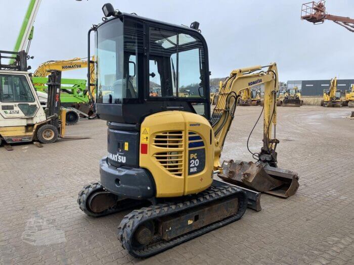 Mini pelle Komatsu PC20MR-2 – Occasion disponible - AGRIVITI MATERIEL AGRICOLE