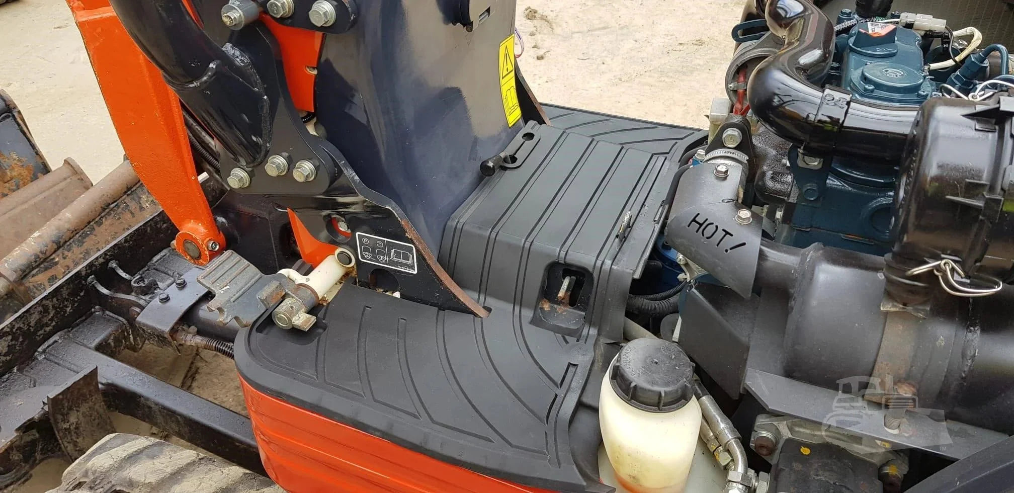 Mini-pelle Kubota K008-3 – 0,98 t – avec 3 godets - AGRIVITI MATERIEL AGRICOLE
