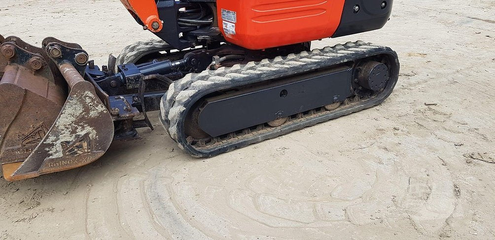 Mini-pelle Kubota K008-3 – 0,98 t – avec 3 godets - AGRIVITI MATERIEL AGRICOLE