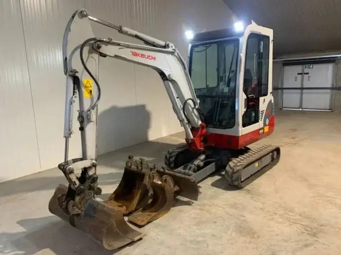 Mini-pelle Takeuchi TB219 – 2019 – 1 907 h – Occasion - AGRIVITI MATERIEL AGRICOLE