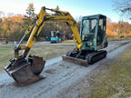 Takeuchi TB257 – Mini pelle 2,5t cabine – Matériel de chantier - AGRIVITI MATERIEL AGRICOLE