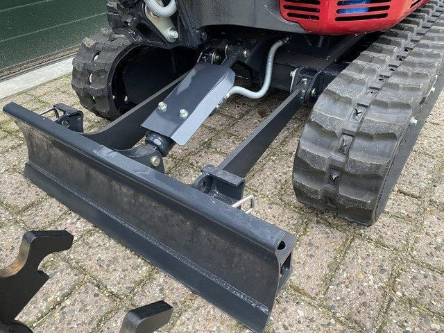 Mini-pelle Yanmar VIO12 – 2023-Neuf - AGRIVITI MATERIEL AGRICOLE