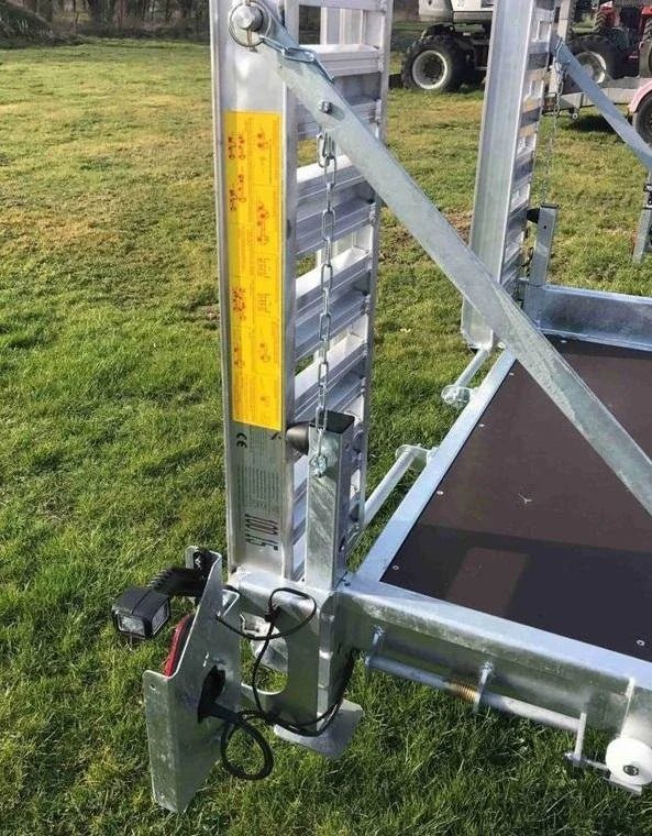 Remorque porte-engins HUMBAUR HT 3062 – 3,5T – double essieu – occasion - AGRIVITI MATERIEL AGRICOLE