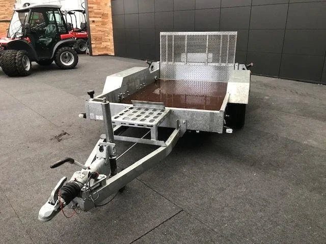 Remorque porte-voiture Pongratz PAF 2715 – 2,7T – double essieu – occasion - AGRIVITI MATERIEL AGRICOLE