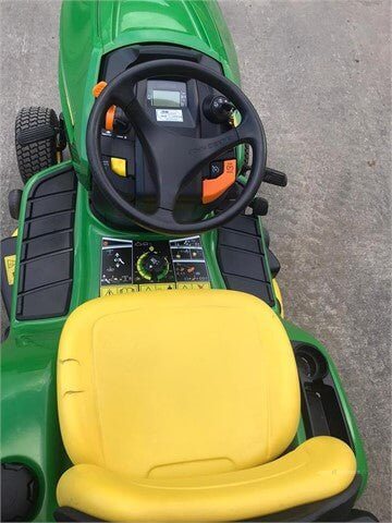 Tondeuse autoportée John Deere X350R – 107 cm – Occasion - AGRIVITI MATERIEL AGRICOLE