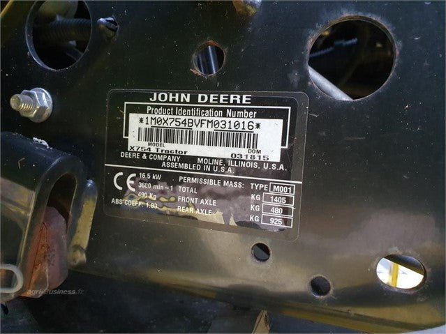 Tondeuse autoportée John Deere X754 – 2015 – 54" – 704 h - AGRIVITI MATERIEL AGRICOLE