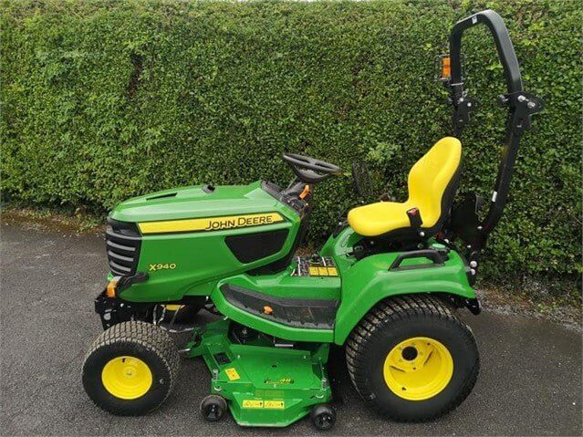 Tondeuse autoportée John Deere X950R – 2018 – 137 cm – Occasion - AGRIVITI MATERIEL AGRICOLE