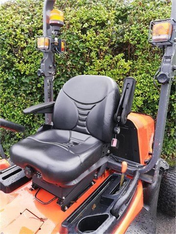 Tondeuse autoportée Kubota F3890 – 2017 – 38 ch – 152 cm - AGRIVITI MATERIEL AGRICOLE
