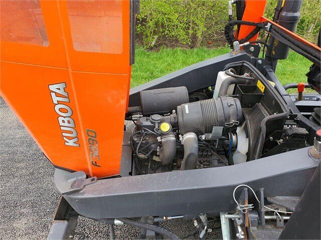 Tondeuse autoportée Kubota F3890 – 2018 – 37 ch – 4RM - AGRIVITI MATERIEL AGRICOLE
