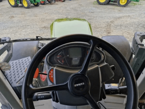 Tracteur agricole CLAAS ARION 630 CIS – 165 ch – 4RM - AGRIVITI MATERIEL AGRICOLE