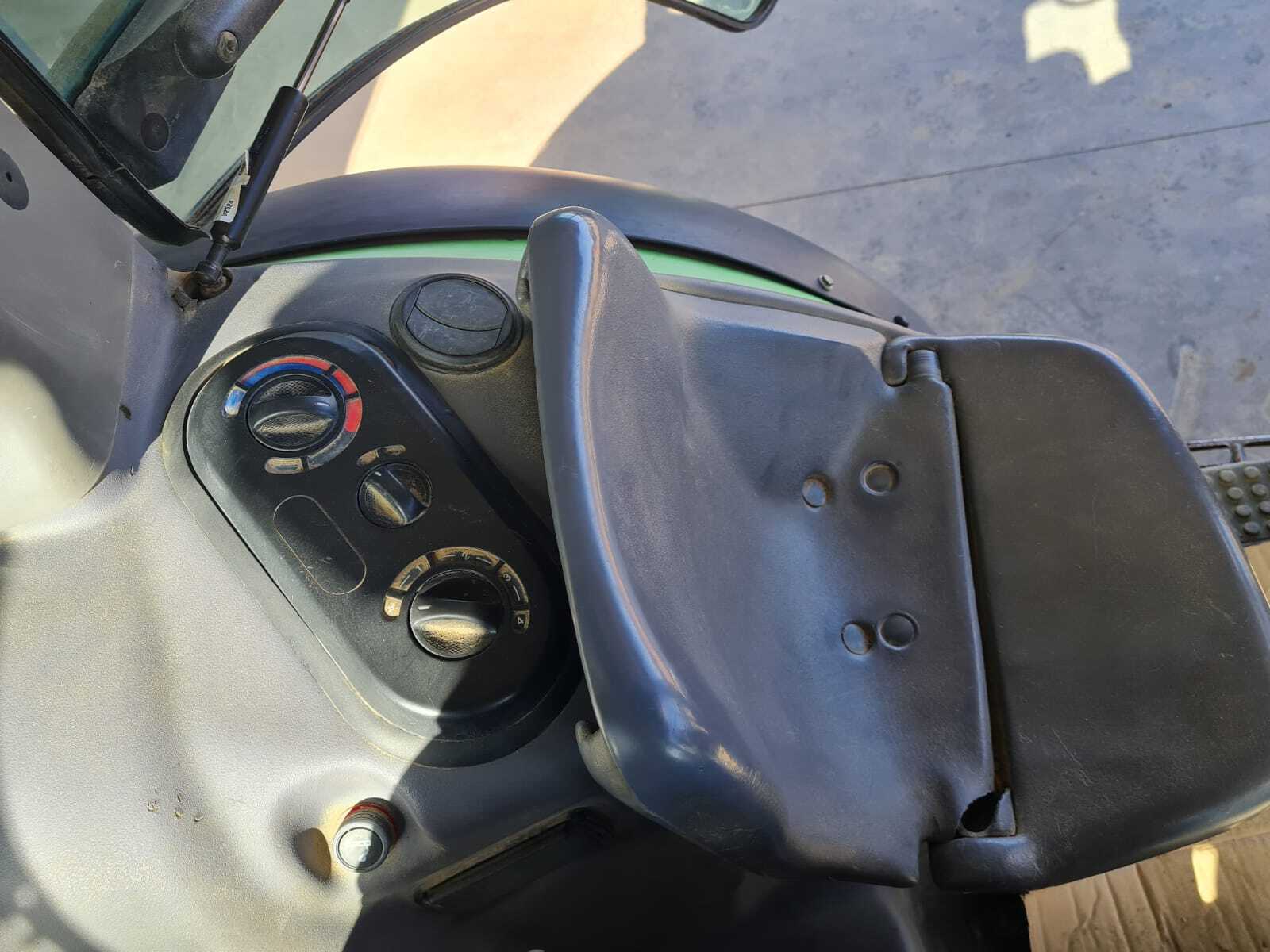 DEUTZ-FAHR AGROTRON 120 - 2006
