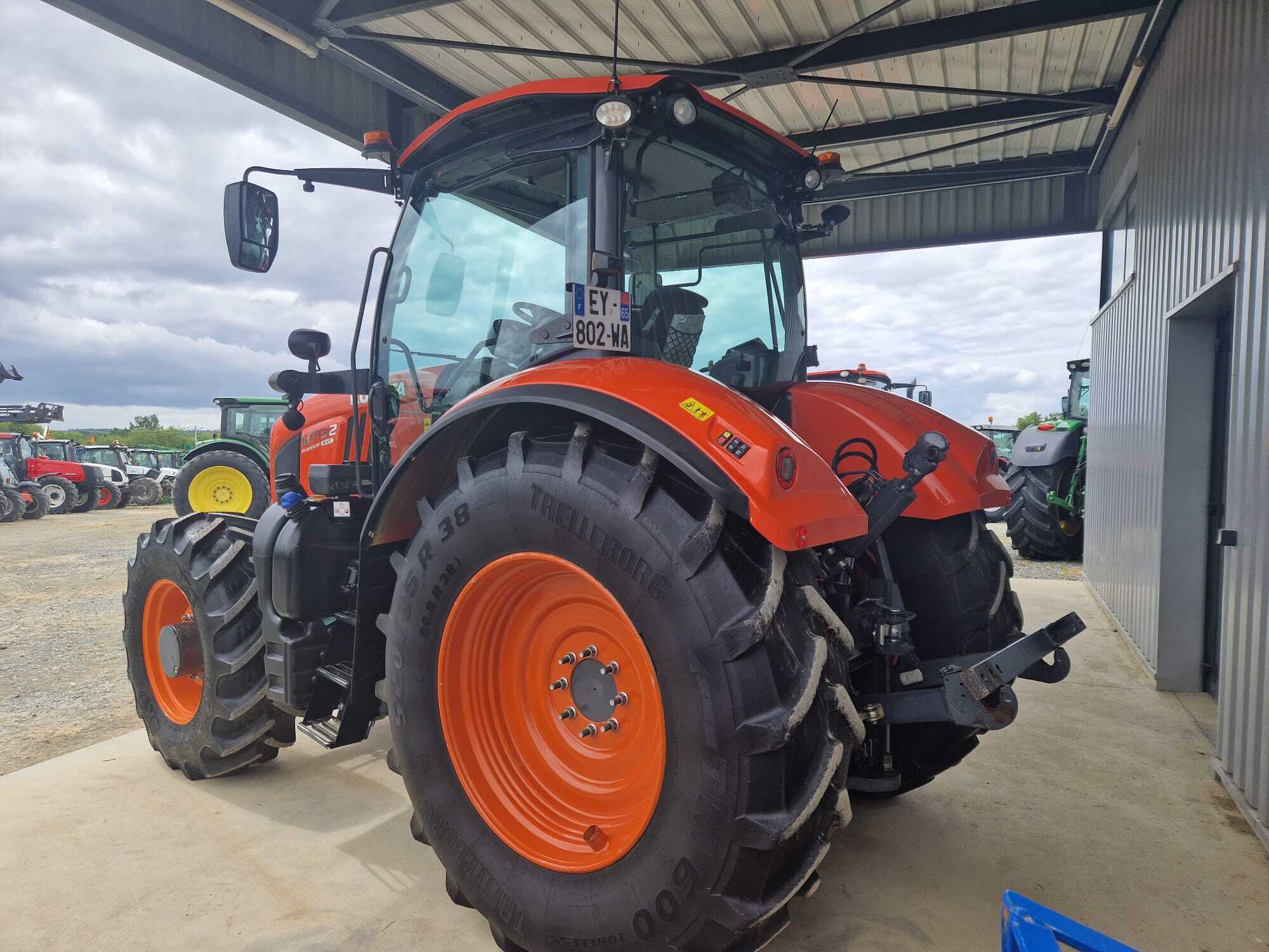 Agricole Kubota M7132 KVT Tracteur– 140 ch