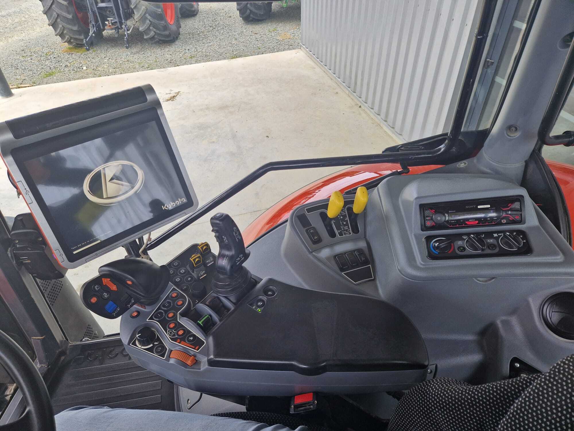 Agricole Kubota M7132 KVT Tracteur– 140 ch