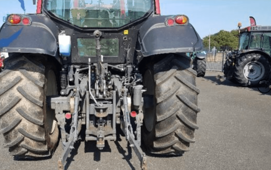Valtra N103 – Matériel agricole 100 ch - AGRIVITI MATERIEL AGRICOLE
