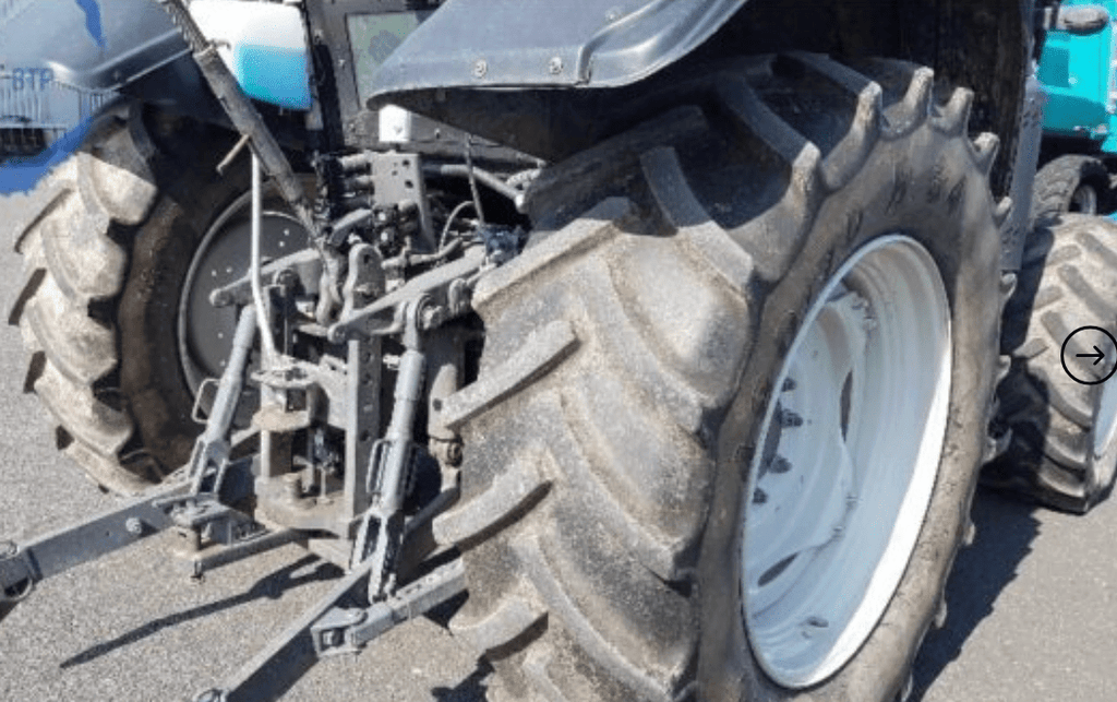 Valtra N103 – Matériel agricole 100 ch - AGRIVITI MATERIEL AGRICOLE